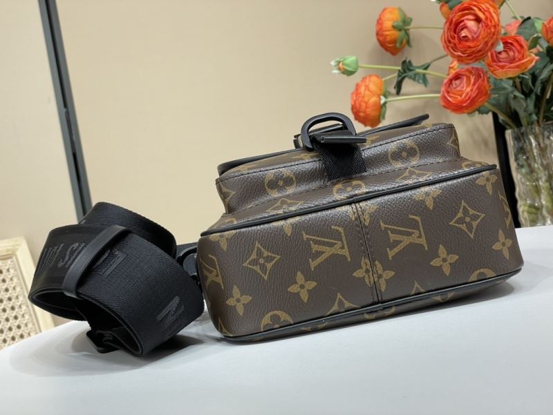 Mens Louis Vuitton Satchel Bags